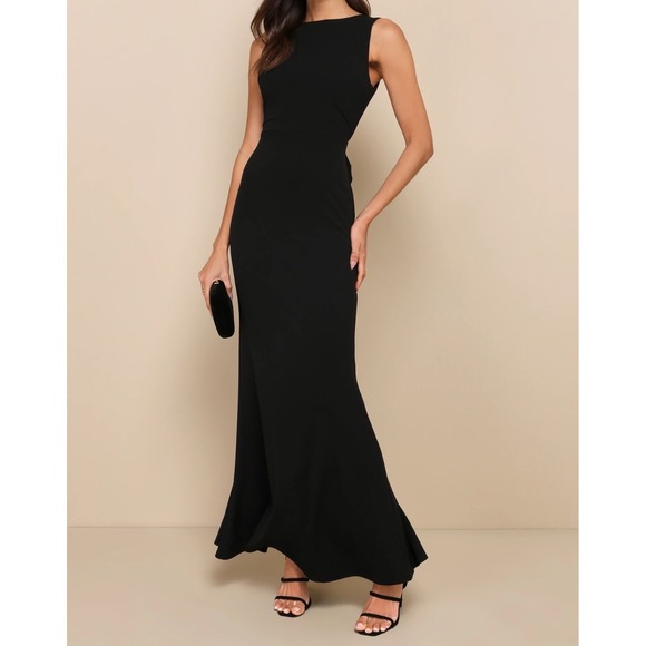 Lulus Dresses & Skirts - Lulus Exquisite Refinement Black Backless Bow Ruffled Maxi Dress Size S NWT